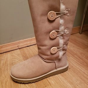 UGG Bailey Triplet Boots